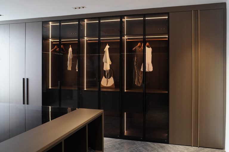 Gallery walk in wardrobe7